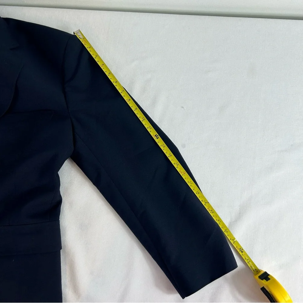 David Taylor 42R Blazer Wool Blend Navy Blue Gold Button Lined‎ Vented Nautical